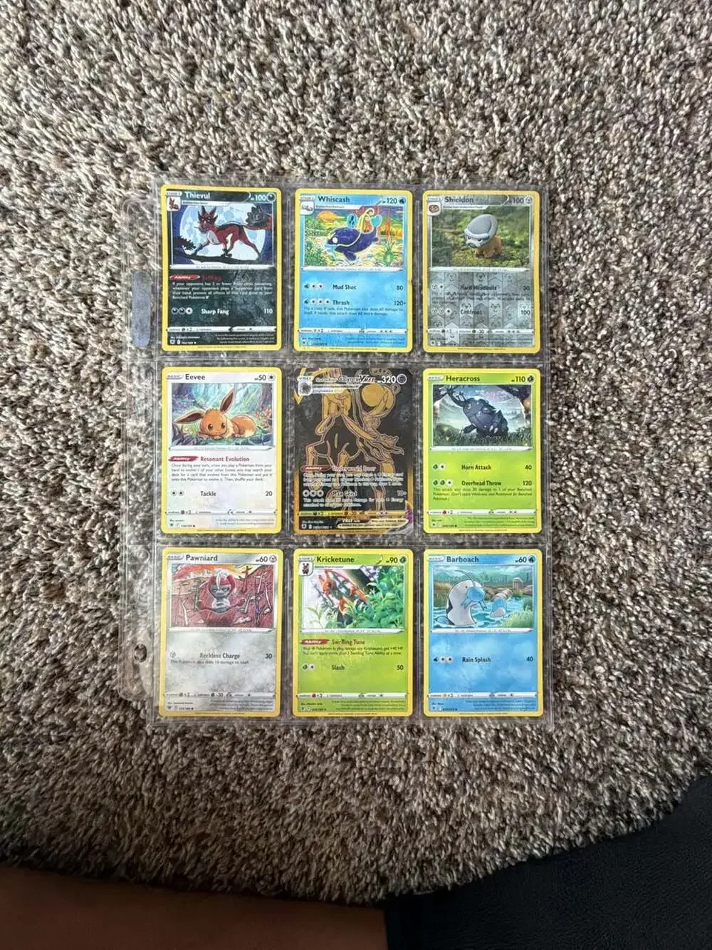 9-Card Pokémon TCG Trading Card Lot featuring Calyrex VMAX